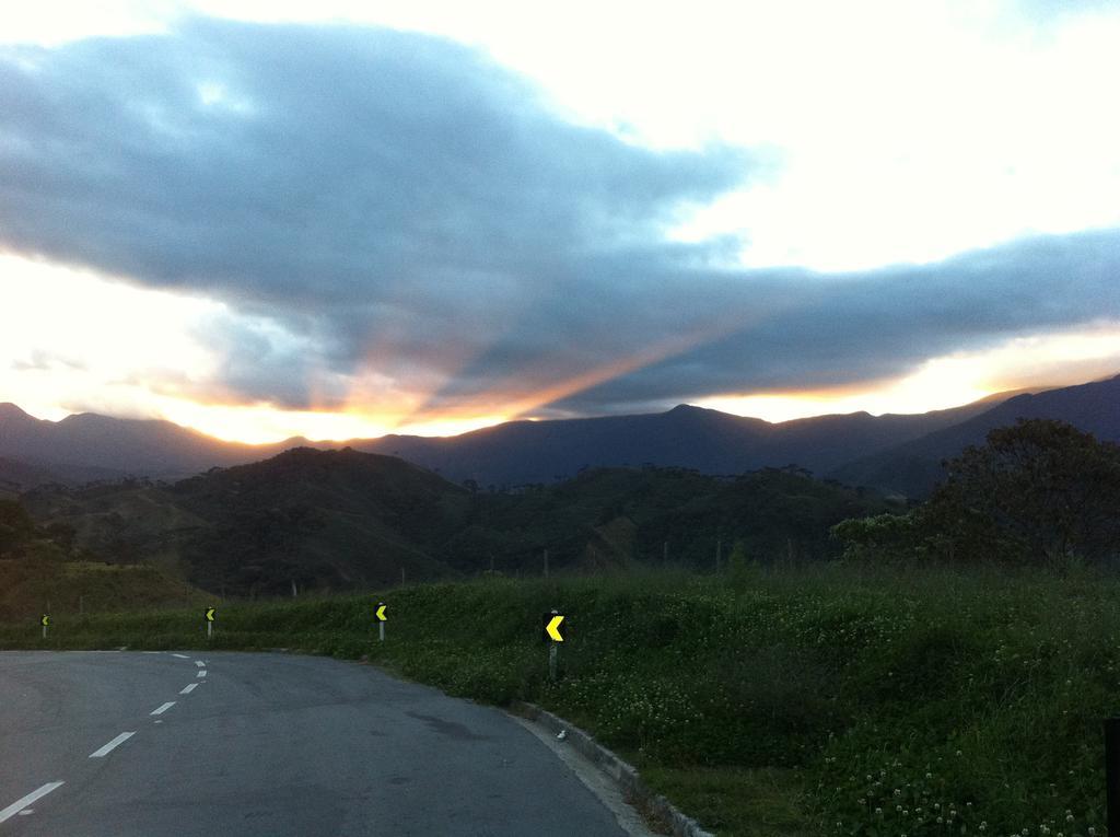 Pousada Amor Perfeito Visconde de Mauá Exterior foto